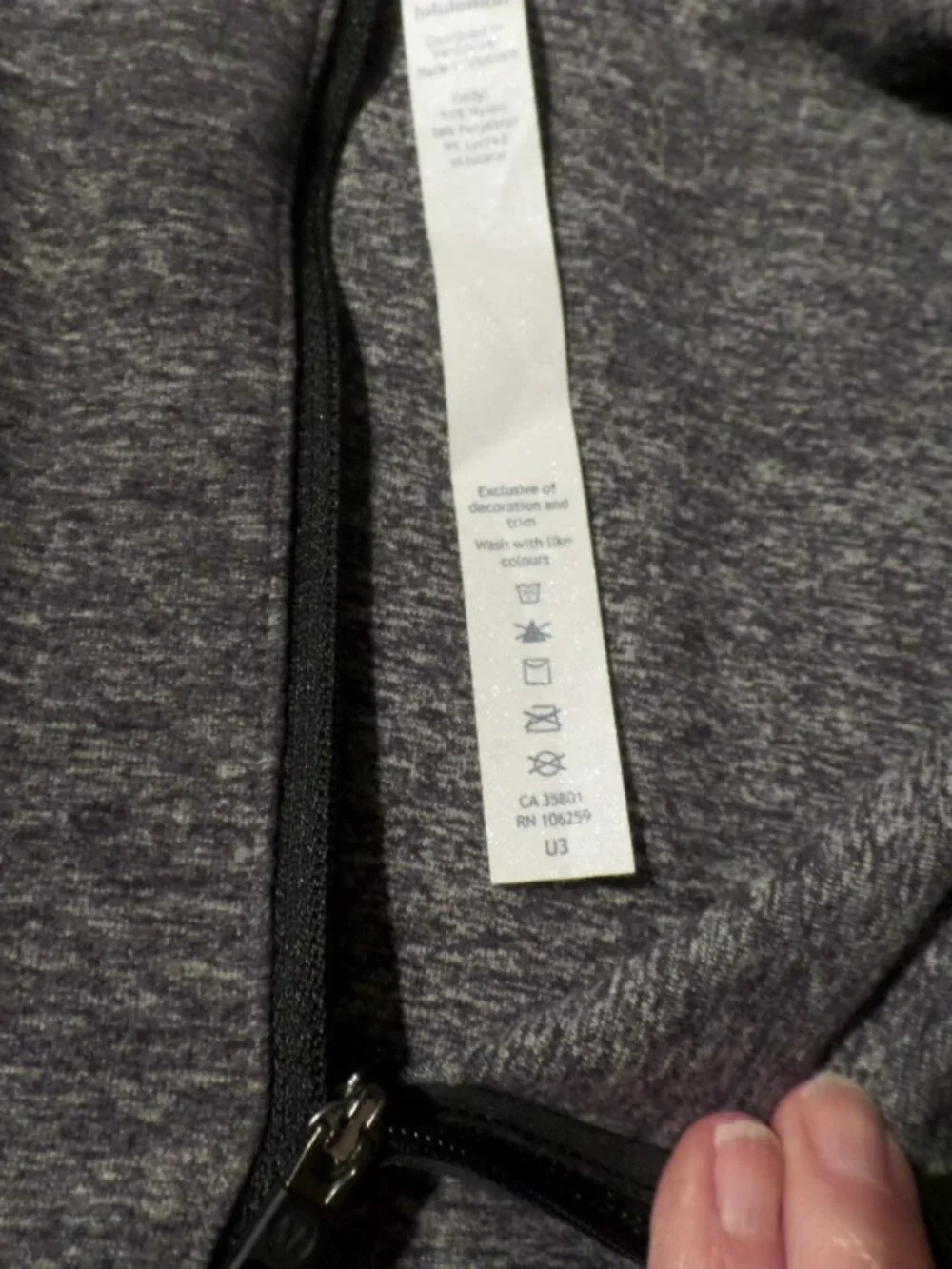 LuLulemon Men’s Gray Quarter-Zip Pullover – Size Large